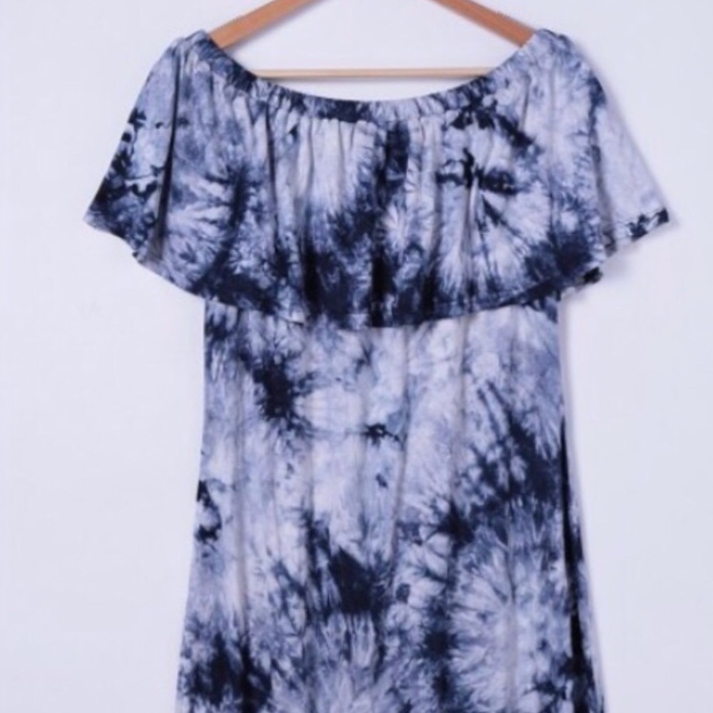 NWOT Off the shoulder dress